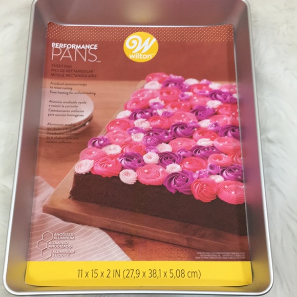 Wilton Performance Pan 11x15x2 Sheet Pan NWT